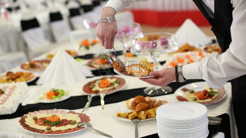 粮油过期了还能吃吗？揭秘过期食品的真相**